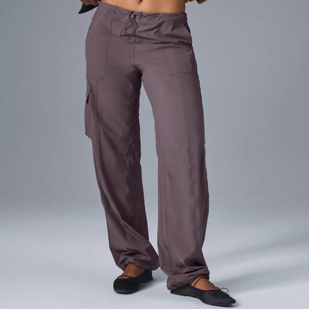 Alo Yoga Megastar Cargo Pant Raisinette Xs